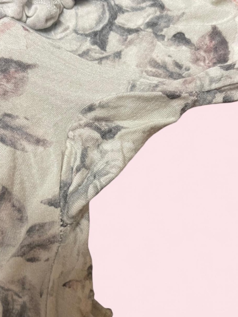 Posh Peanut 3-6M Bamboo Ruffle Zip Footie Pajamas Vintage Rose Print GUC - Picture 6 of 8